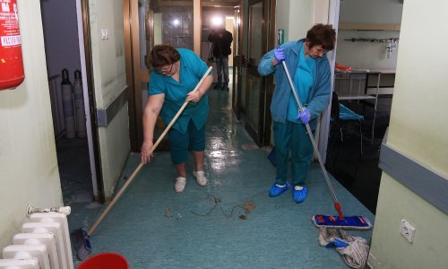 Puknuo toplovod, pacijenti osječkog KBC-a premješteni