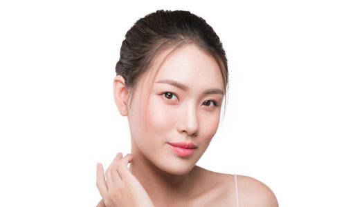 Jeste li čuli za staklenastu kožu? Evo kako postići najnoviji beauty trend