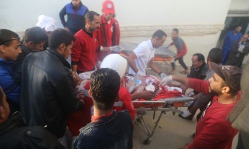 Ranjeni Egipat počeo zračne napade na skrovišta terorista na Sinaju