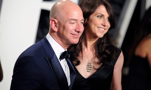 Jeff Bezos u višoj dimenziji: Probio je granicu od 100 milijardi dolara!
