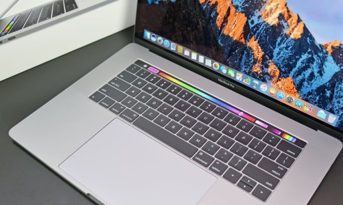 Apple bi ove godine mogao predstaviti novi MacBook Pro i Mini-LED monitor