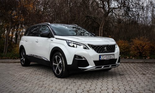 Peugeot 5008 2.0 HDi GT Line - chic SUV