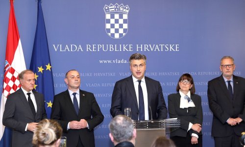 Vlada će razmotriti političke i pravne mehanizme kako bi osporili navode iz presude