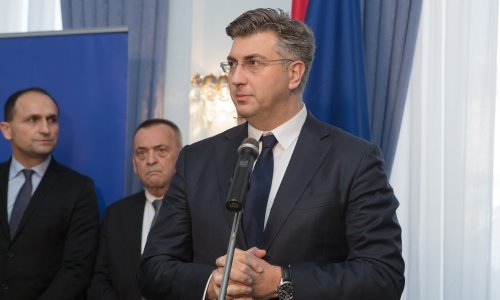 Plenković otkrio o čemu je nakon presude u Haagu razgovarao s predsjednicom države