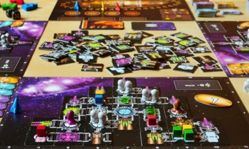 Zaglavili ste u samoizolaciji? Zabavite se s ukućanima uz ove izvrsne društvene igre