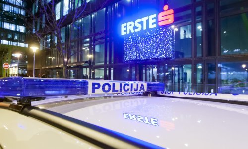 Razbojnici puškom prijetili muškarcima i opljačkali ih