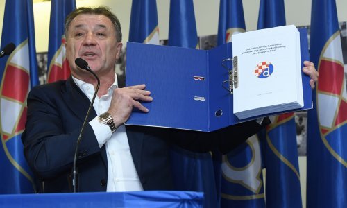 Mamić pred svima na Skupštini poručio: Mogu si to 'objesiti mačku o rep'