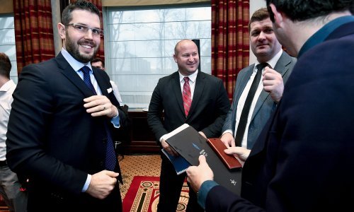 Takisisti protiv aplikacija za naplatu jer nisu baždarene kao taksimetri