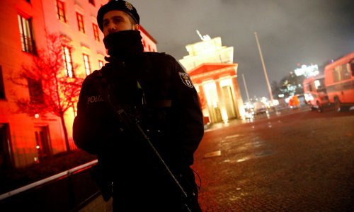 Racije u Berlinu zbog napada na božićnom sajmu