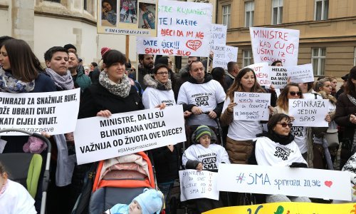 Kujundžićevo obećanje propalo: Lijek Spinraza neće tako brzo na listu