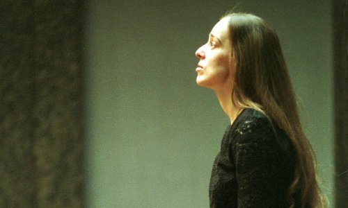 Nakon života u zatvorenom samostanu Edita Majić odlučila se na još radikalniji korak