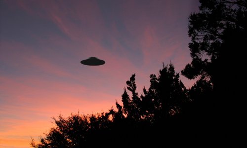 Biznismen nagovorio Pentagon da potroši 22 milijuna dolara na istraživanja NLO-a