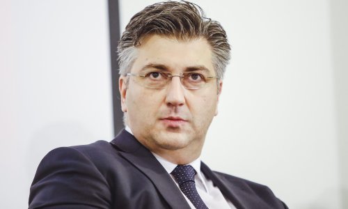 Plenković započeo sastanak s kolegijem povjerenika Europske komisije