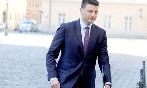 U Francku oštro po Agrokoru: Još nisu objavili koliko je starog duga i kome plaćeno, nismo vidjeli nacrt nagodbe