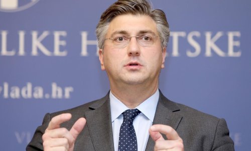 'Povećanje rejtinga ohrabruje, Vlada nastavlja s reformama'