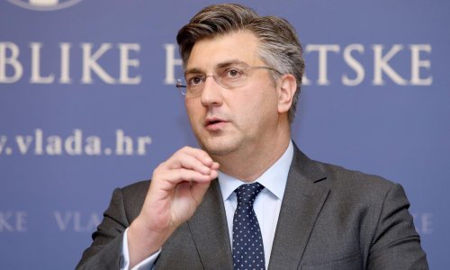 Plenković vodi prvu sjednicu povjerenstva za provedbu kurikularne reforme