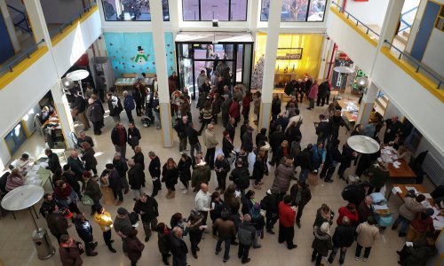 Katalonci idu prema rekordnom odazivu na prijevremenim izborima