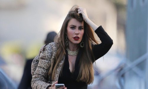 Najnovijom fotografijom u minijaturnom bikiniju Sofia Vergara ostavila sve bez riječi