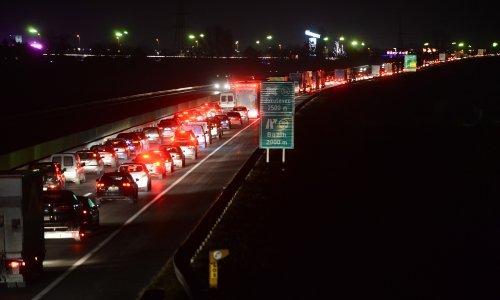 Lančani sudari na zagrebačkoj obilaznici izazvali velike kolone
