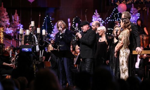 Brojni poznati podržali humanitarnu akciju 'Moja učiteljica zove se nada'