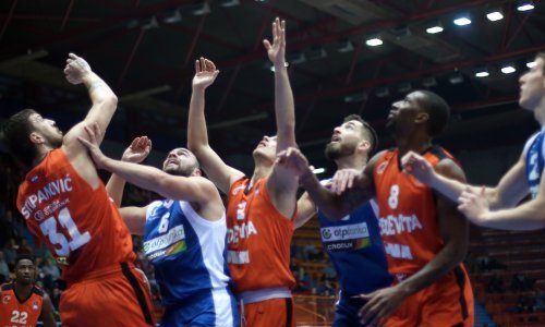 Koševima u zadnjoj sekundi pobjede upisali Cibona i Cedevita