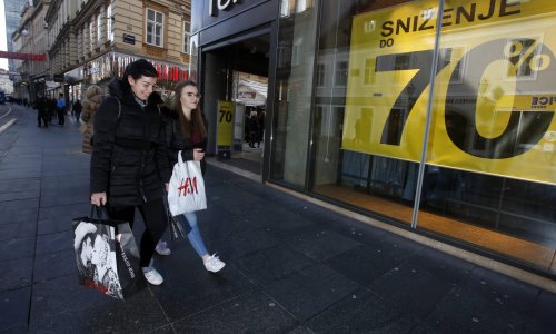 Ekonomisti očekuju rast potrošnje 43. mjesec zaredom