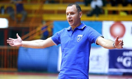 Osnivač Futsal Dinama srušio se na terenu i preminuo