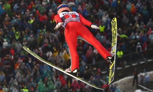 Poljak Stoch sa sunarodnjacima 'pokorio' njemački Oberstdorf