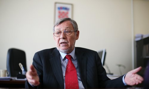 Umro bivši pučki pravobranitelj i ustavni sudac Jurica Malčić