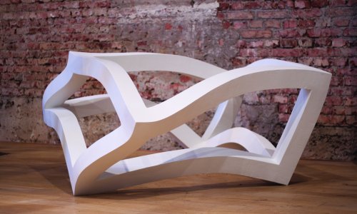 Kipar Alem Korkut u zagrebačkoj Laubi predstavlja 'makete bivanja'