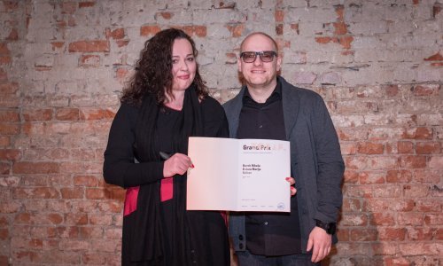 Objedinjenom latiničnom i ćiriličnom pismu glavna nagrada Zgrafa