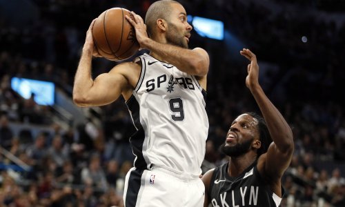 NBA zvijezda Tony Parker uručio otkaz treneru i na njegovo postavio – mlađeg brata!