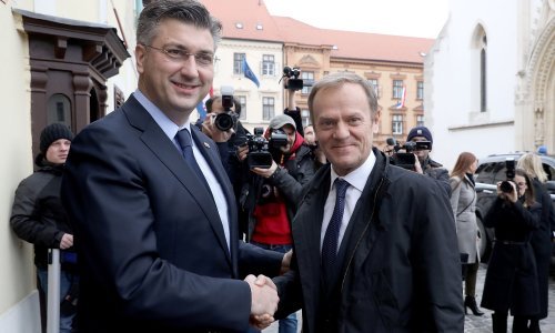 Plenković i Tusk razgovarali o pristupanju Schengenu