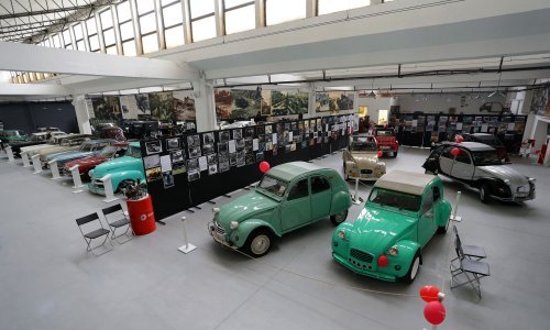 Komunalci deložiraju Muzej automobila, a voditelj tvrdi da je nekome za oko zapelo atraktivno zemljište