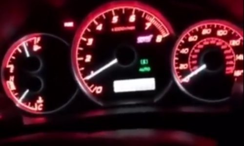 Slavio novu godinu turiranjem Subaru Impreze WRX STI, pa uništio motor