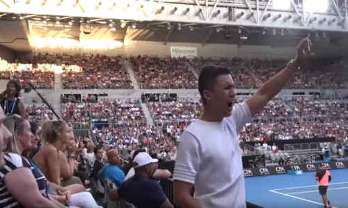 Ovakav navijački ispad niste vidjeli nikad! I to još na tenisu...