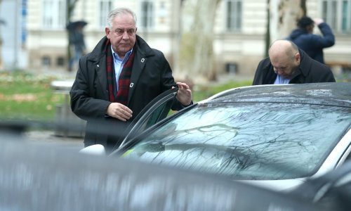 Krenulo ponovno suđenje Sanaderu, tvrdi da nije kriv, svjedoci nisu došli...