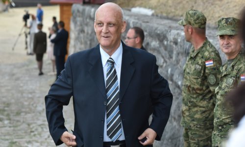 Ljubo Ćesić Rojs doživio potpuni poslovni krah: Nakon zadruge, propala mu i firma