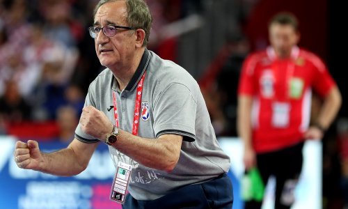 Izbornik Červar nije se suzdržao: Nikad u mojoj zemlji nisam dobio toliko uvreda...