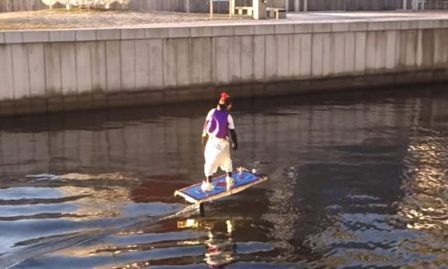 Norveški Aladin ponovo poletio na čarobnom tepihu