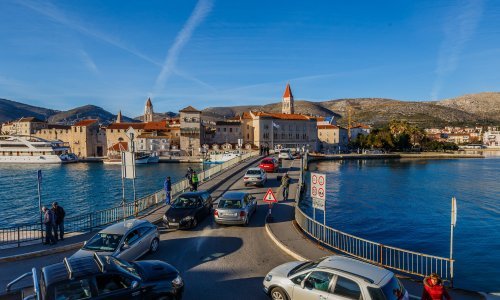 Nevjerojatno, ali istinito: Čiovski most službeno se zove Most JNA