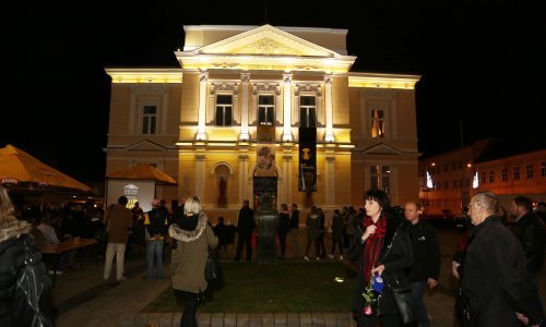 Izložbom slika Vanje Krmpotić u Karlovcu započeo 45. ZILIK