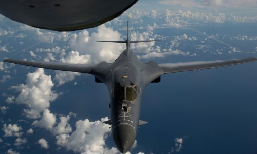 Amerikanci i Izraelci spremaju napad na Iran?: 'Bombarderi su već prebačeni'