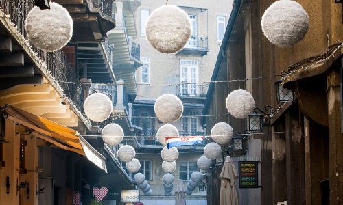 Božić je odavno prošao, Advent isto, a Zagreb izgleda kao da je sredina prosinca