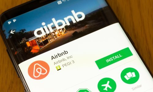 Airbnb priprema inicijalnu javnu ponudu dionica na njujorškoj burzi