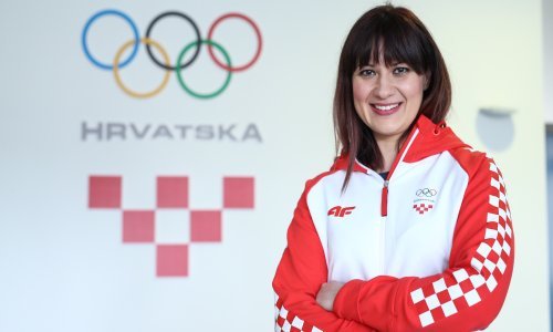 Ni jedna Splićanka ne bavi se 'luđim' sportom; niz led brzinom od 150 km/h