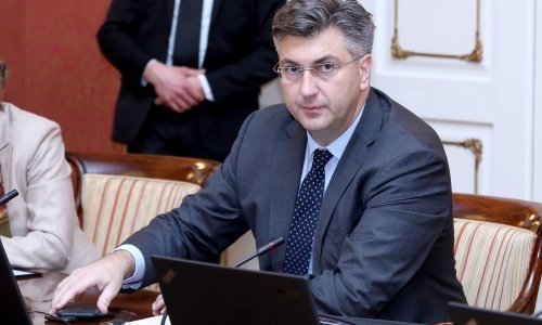 Plenković: Srbiji nećemo dopustiti da današnju Hrvatsku povezuje s NDH-om
