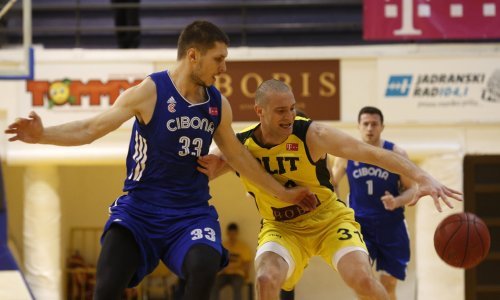 Ciboni derbi na Gripama; Split pukao u zadnjih pet minuta