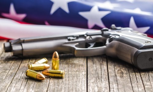 Američko vatreno oružje koristi se za kriminal svaku 31 minutu