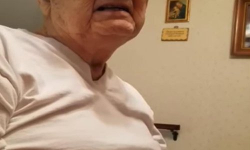 Tata počeo psovati kad ga je sin podsjetio da ima 98 godina